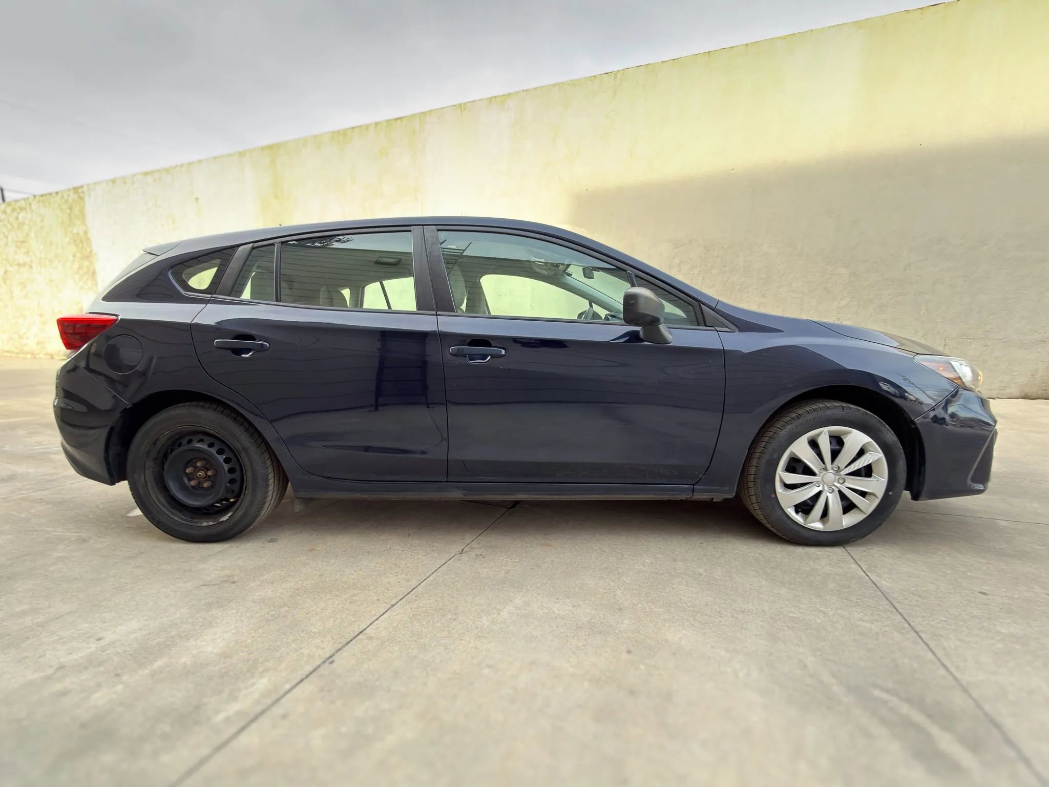 Used 2019 Subaru Impreza 2.0i image 8