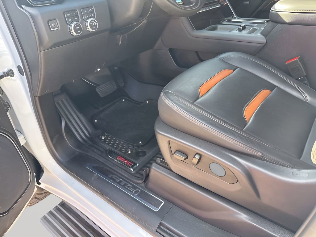 Used 2024 GMC Sierra 2500 AT4 w/ AT4 Premium Plus Package image 30