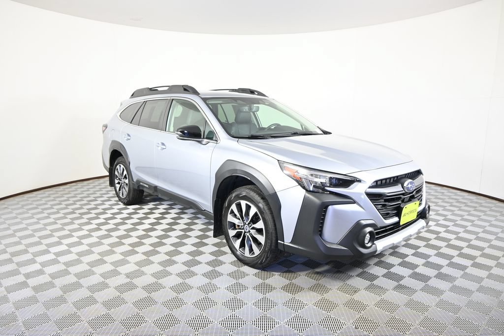 Used 2024 Subaru Outback Limited AWD/4WD image 9