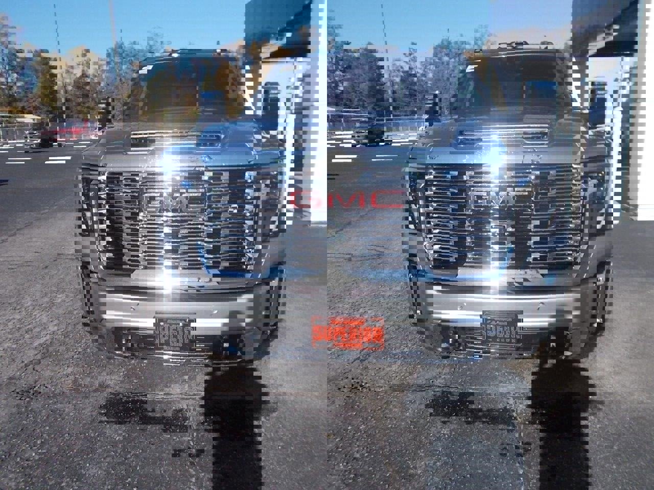 New 2026 GMC Sierra 2500 Denali w/ Denali Reserve Package image 7