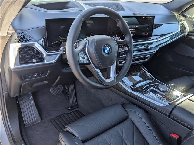Used 2026 BMW X5 xDrive50e AWD/4WD image 3