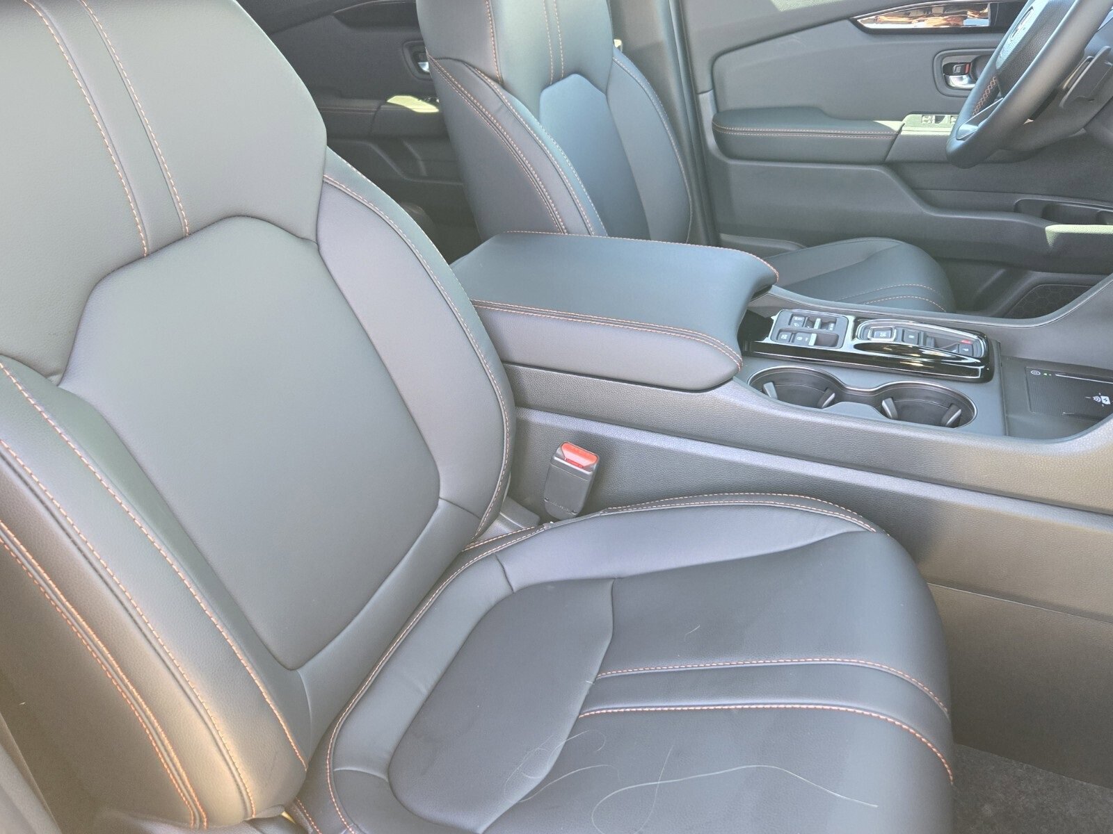 New 2025 Honda Pilot TrailSport image 11