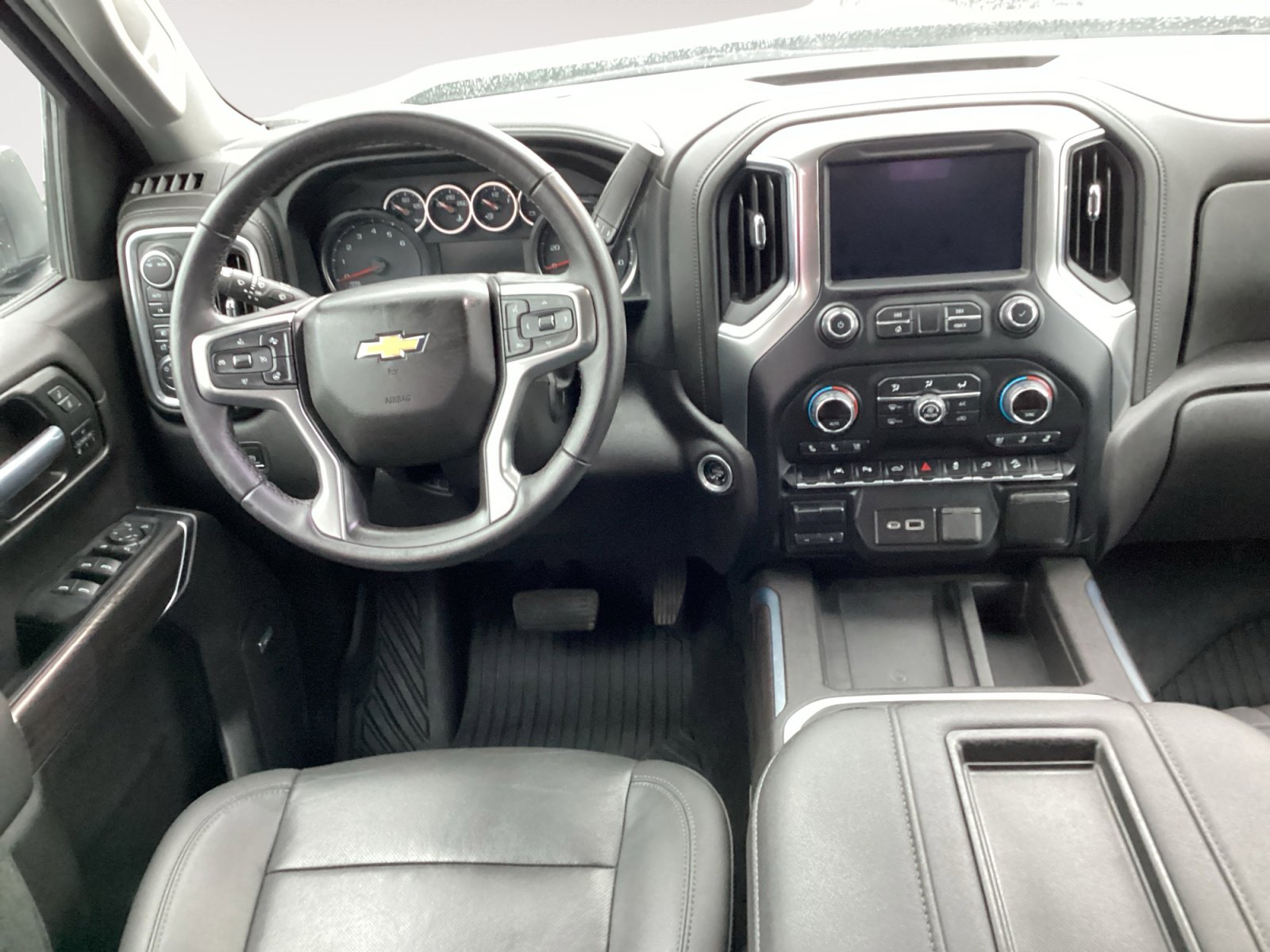 Used 2022 Chevrolet Silverado 1500 LTZ w/ LTZ Premium Package image 10