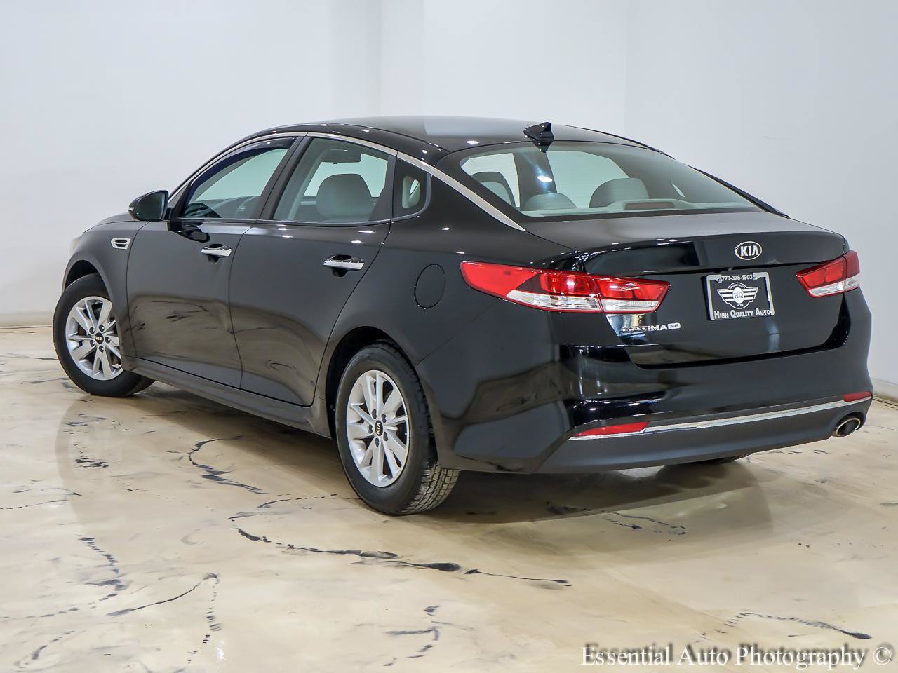 Used 2016 Kia Optima LX FWD image 10