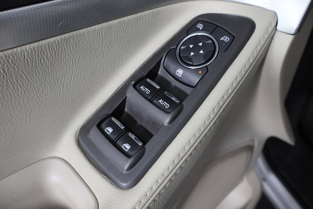 Used 2014 Ford Explorer XLT w/ Equipment Group 202A image 22