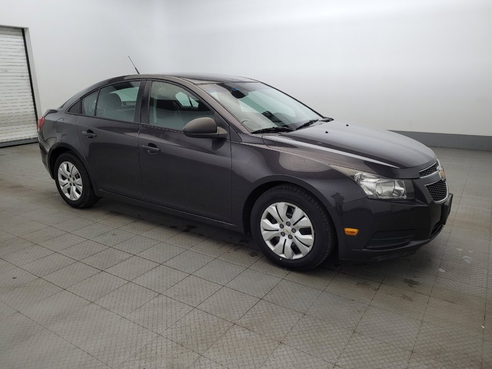 Used 2014 Chevrolet Cruze LS image 11