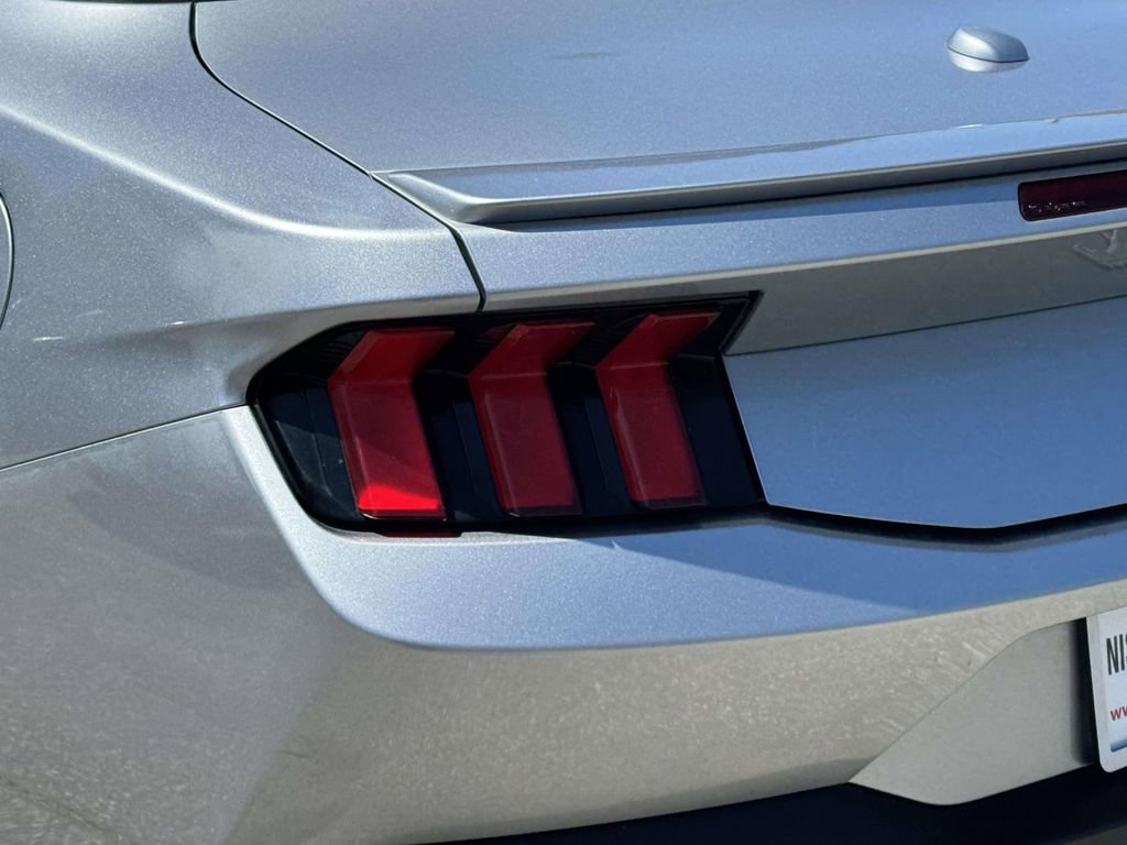 Used 2024 Ford Mustang Premium RWD image 11