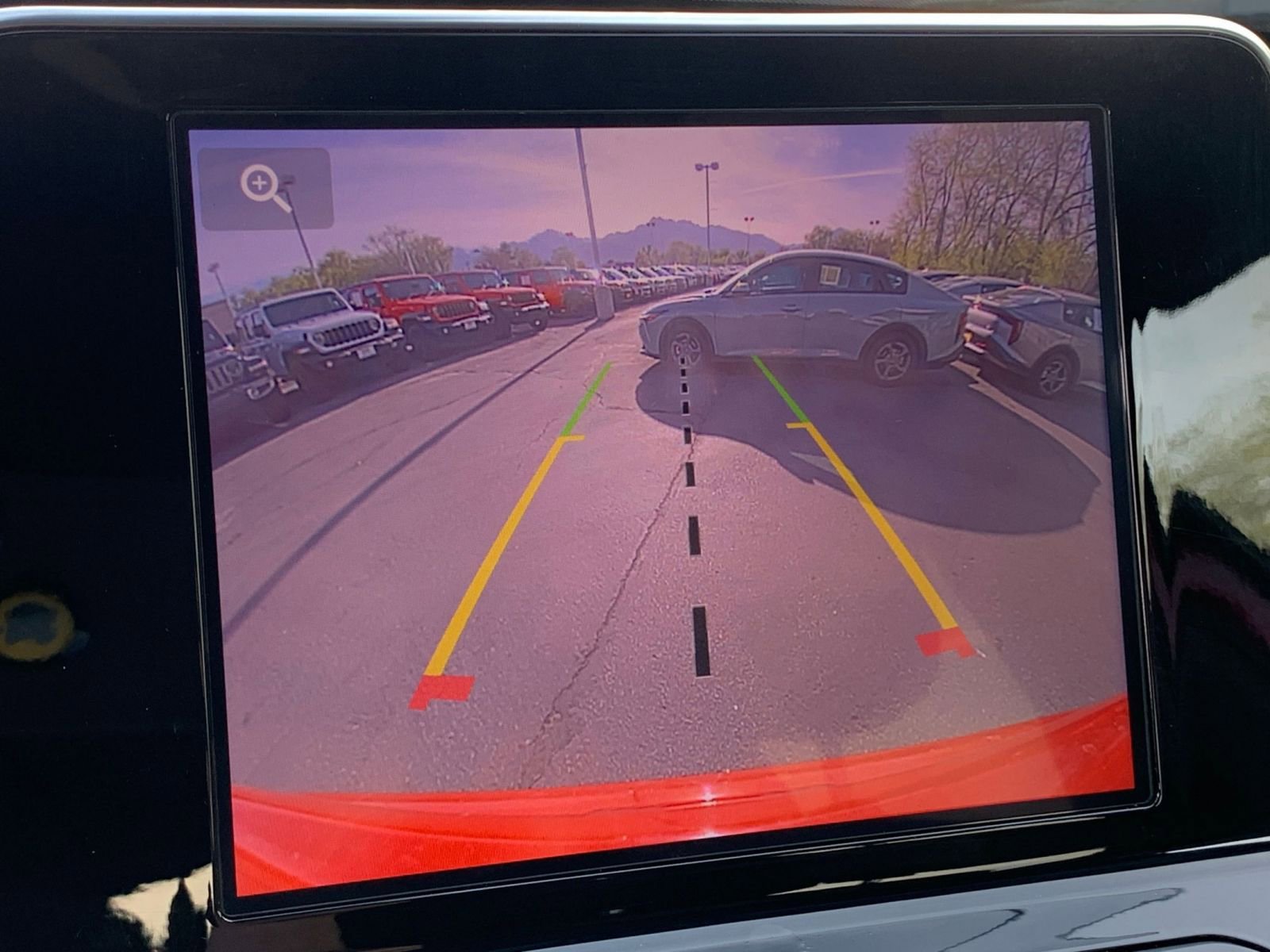 Used 2025 Jeep Compass Latitude image 23