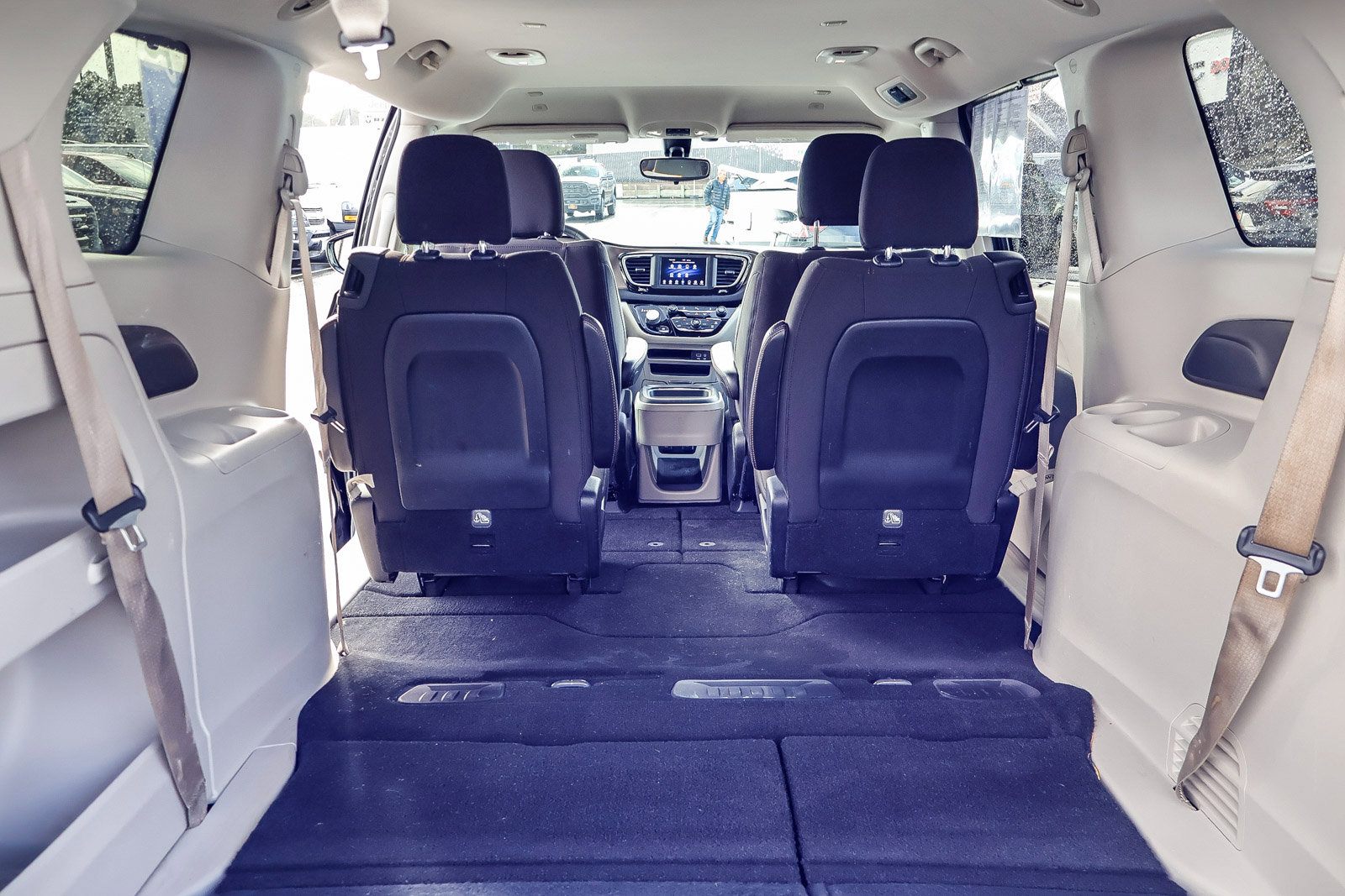 Used 2018 Chrysler Pacifica Touring Plus image 16