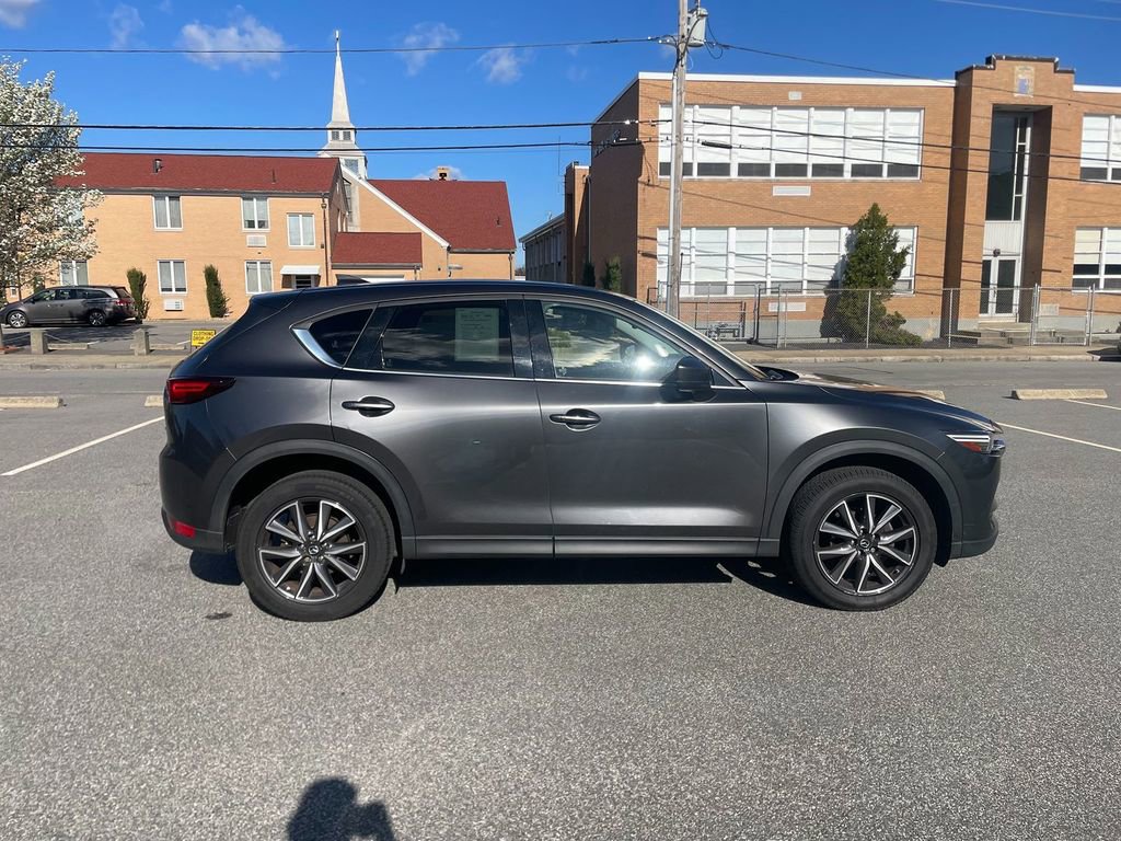 Used 2017 MAZDA CX-5 Grand Touring AWD/4WD image 4