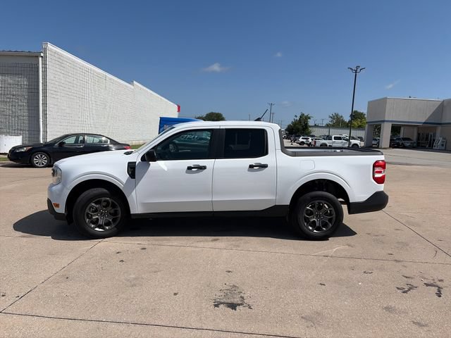 Used 2024 Ford Maverick XLT FWD image 2