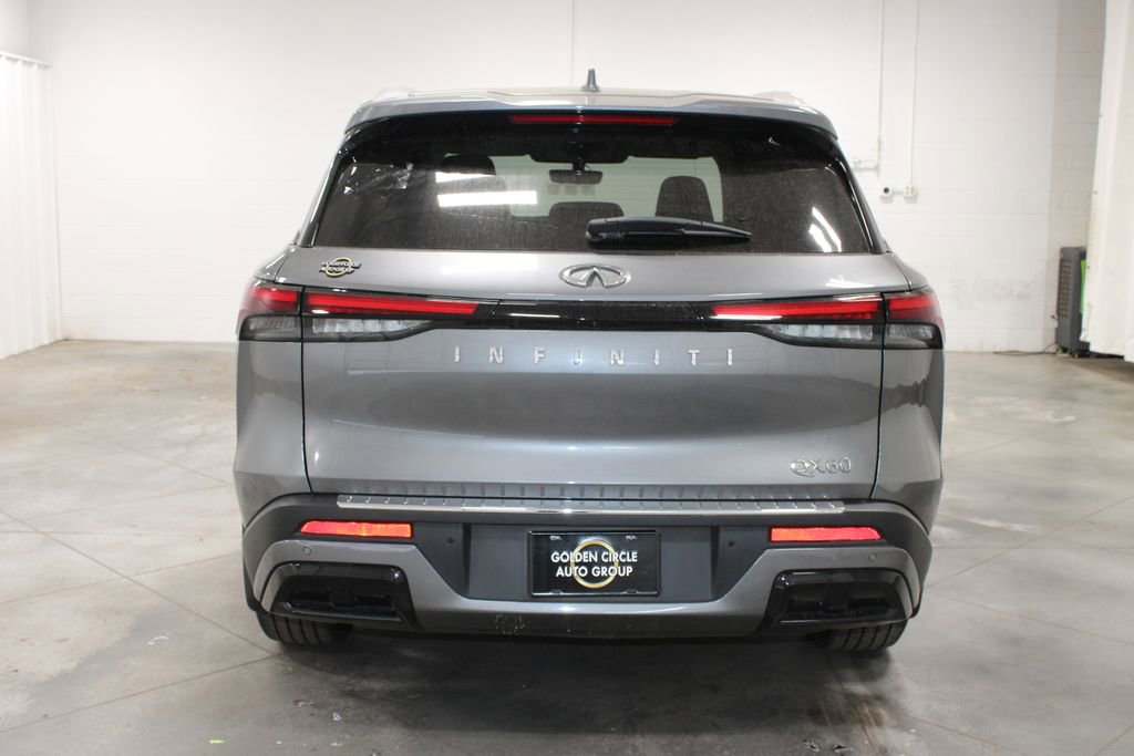 Used 2023 INFINITI QX60 Luxe w/ Cargo Package FWD image 8