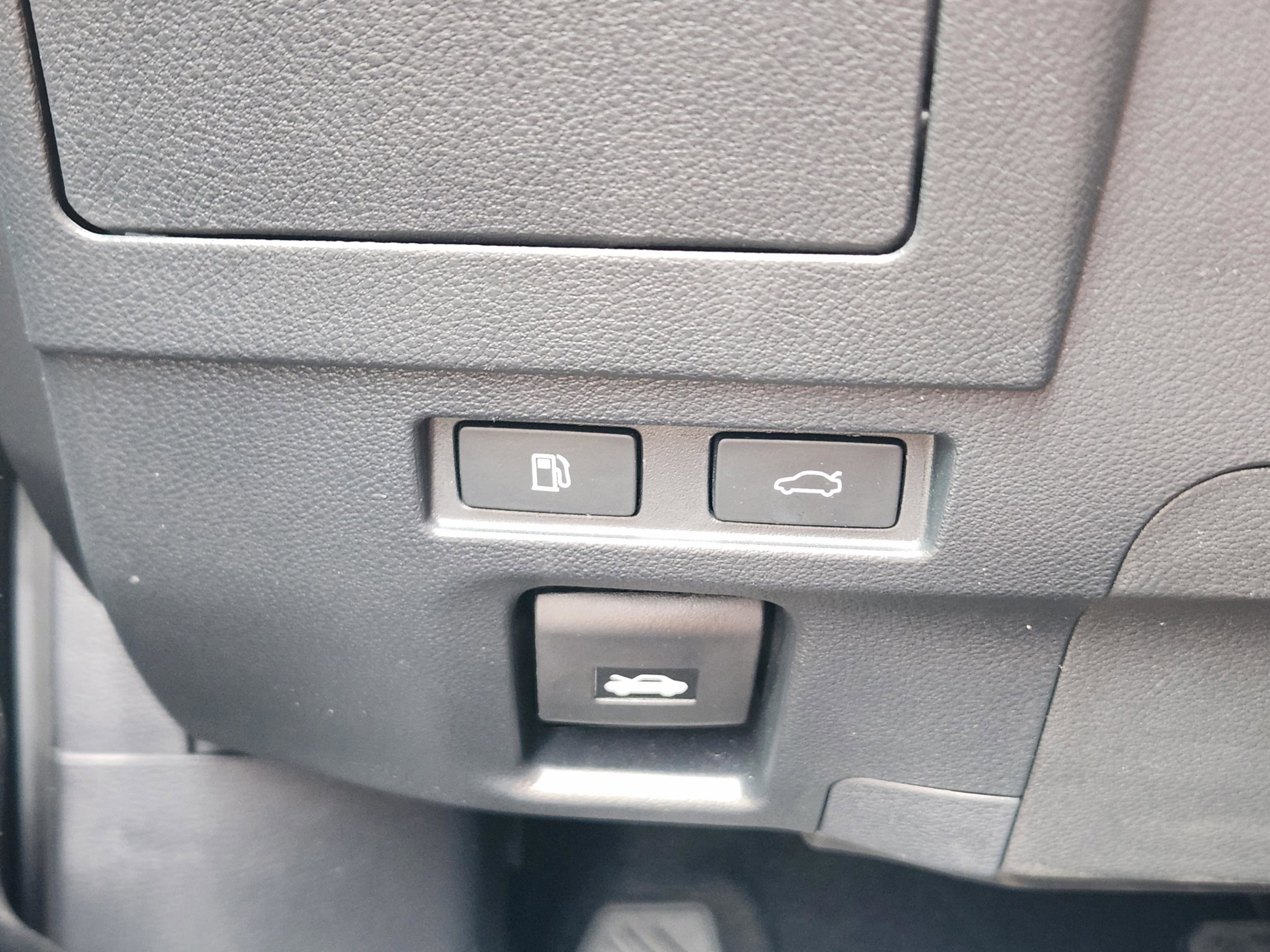 Used 2025 Lexus ES 350 w/ Premium Package image 18