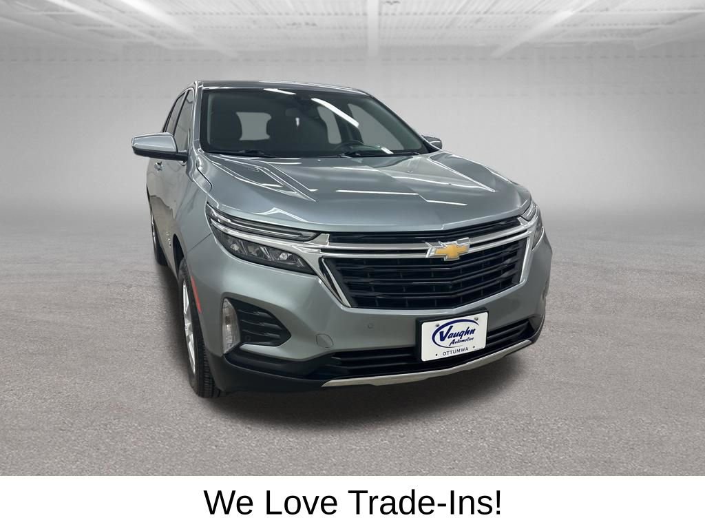 Used 2024 Chevrolet Equinox LT image 3