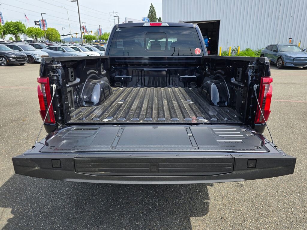 New 2026 Ford F150 XLT w/ Equipment Group 302A MID AWD/4WD image 14