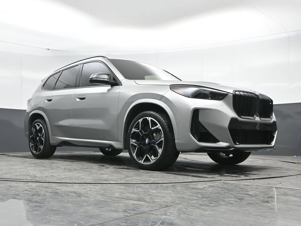 Used 2025 BMW X1 M35i w/ Premium Package image 45