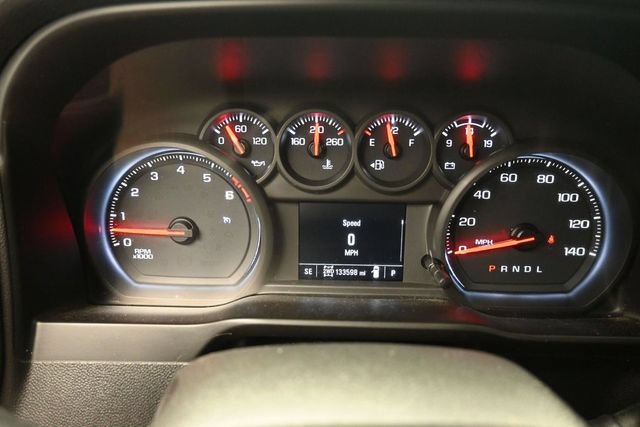 Used 2019 Chevrolet Silverado 1500 Custom w/ Custom Max Trailering Package AWD/4WD image 17
