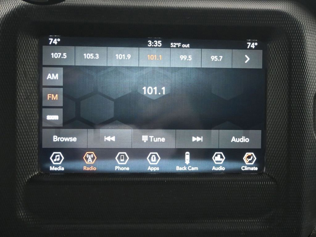 Used 2020 Jeep Wrangler Unlimited Sport S image 28