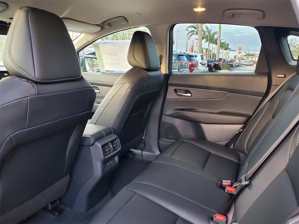 New 2026 Nissan Murano SV image 4