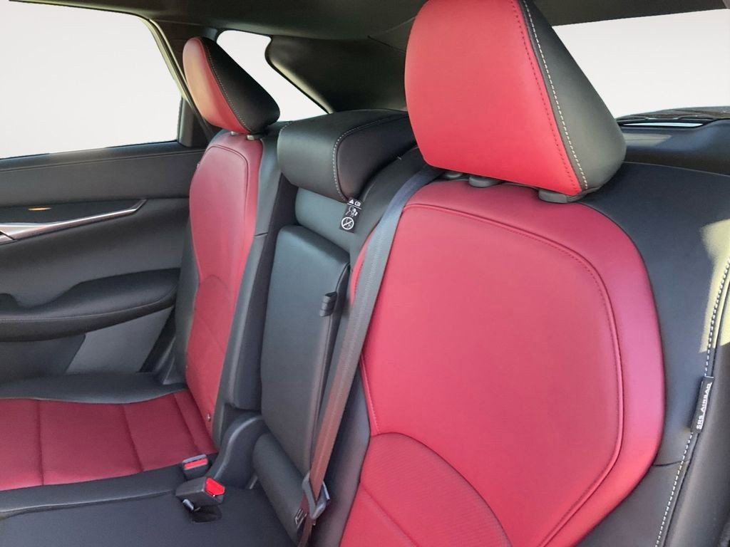 Used 2025 INFINITI QX50 Sport image 41