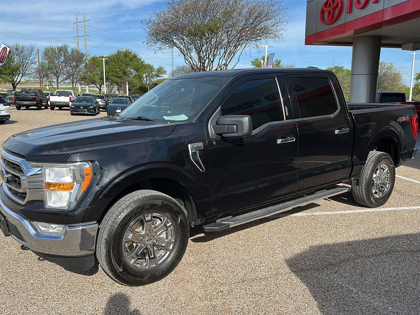 Used 2023 Ford F150 XLT w/ Equipment Group 301A Mid AWD/4WD image 7