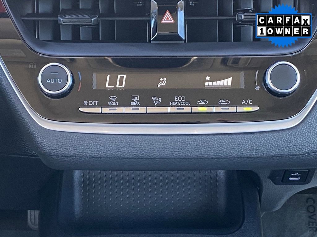 Certified 2025 Toyota Corolla LE image 32