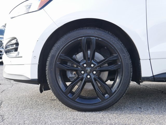 Used 2020 Ford Edge ST w/ Equipment Group 401A image 10