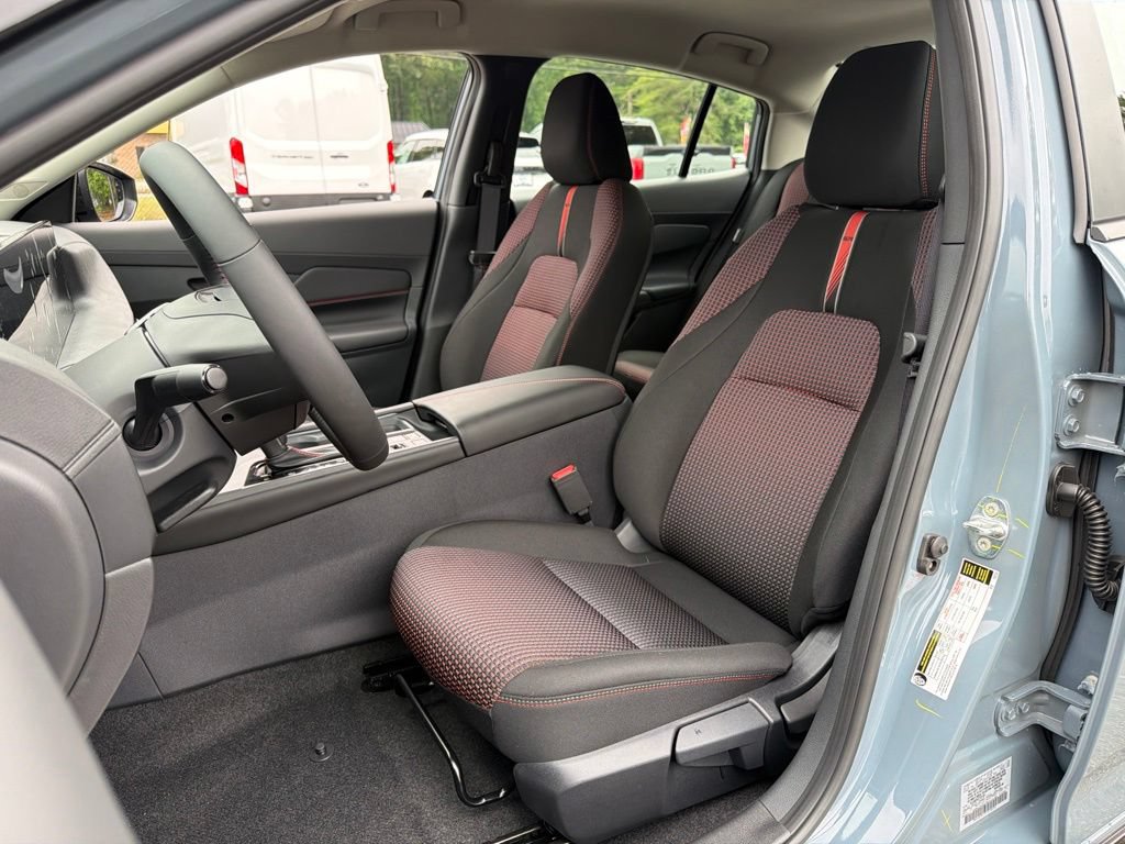 New 2026 Nissan Sentra SR w/ SR All Weather Package FWD image 16