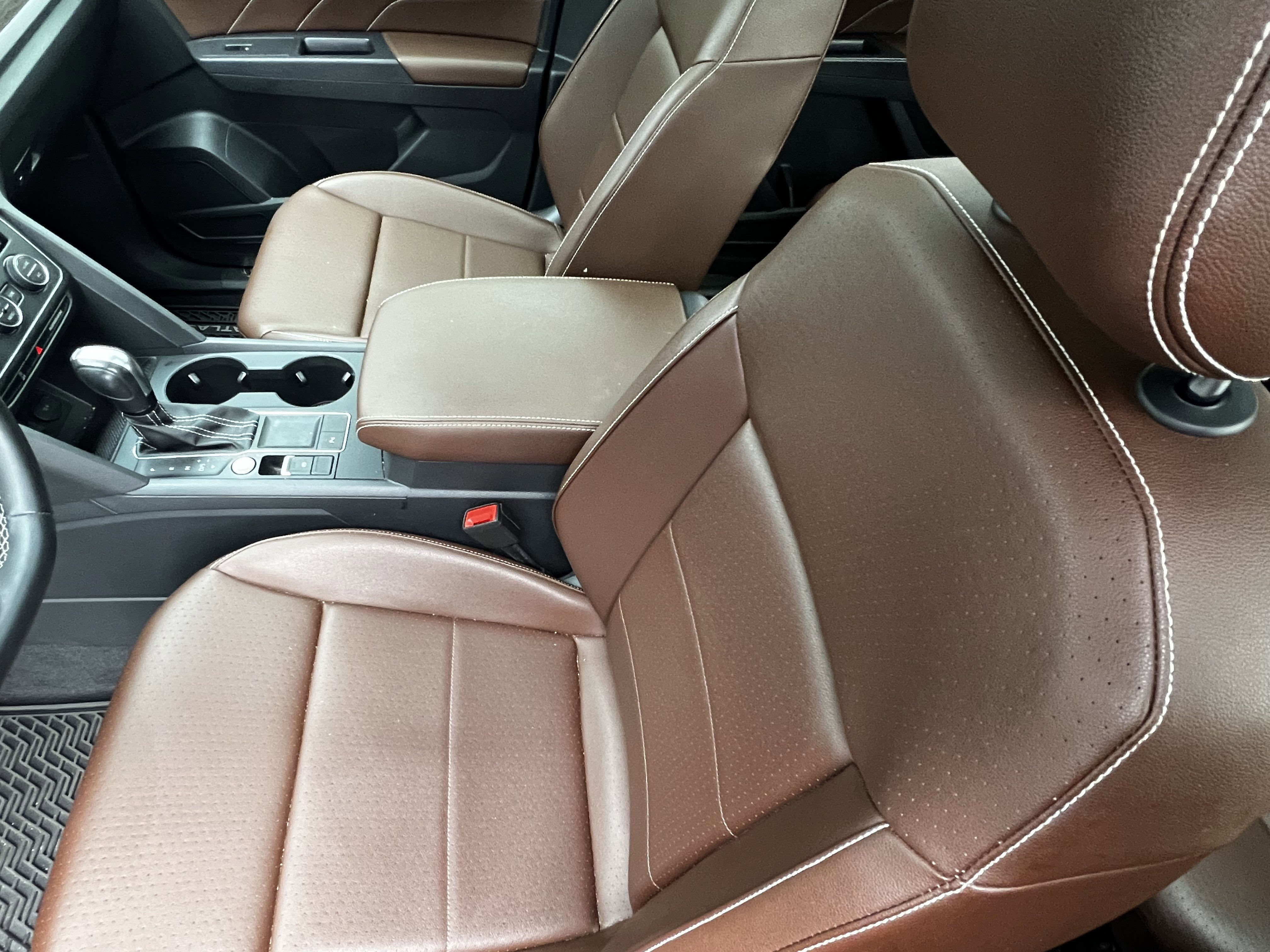 Used 2021 Volkswagen Atlas SE w/ Panoramic Sunroof Package image 16