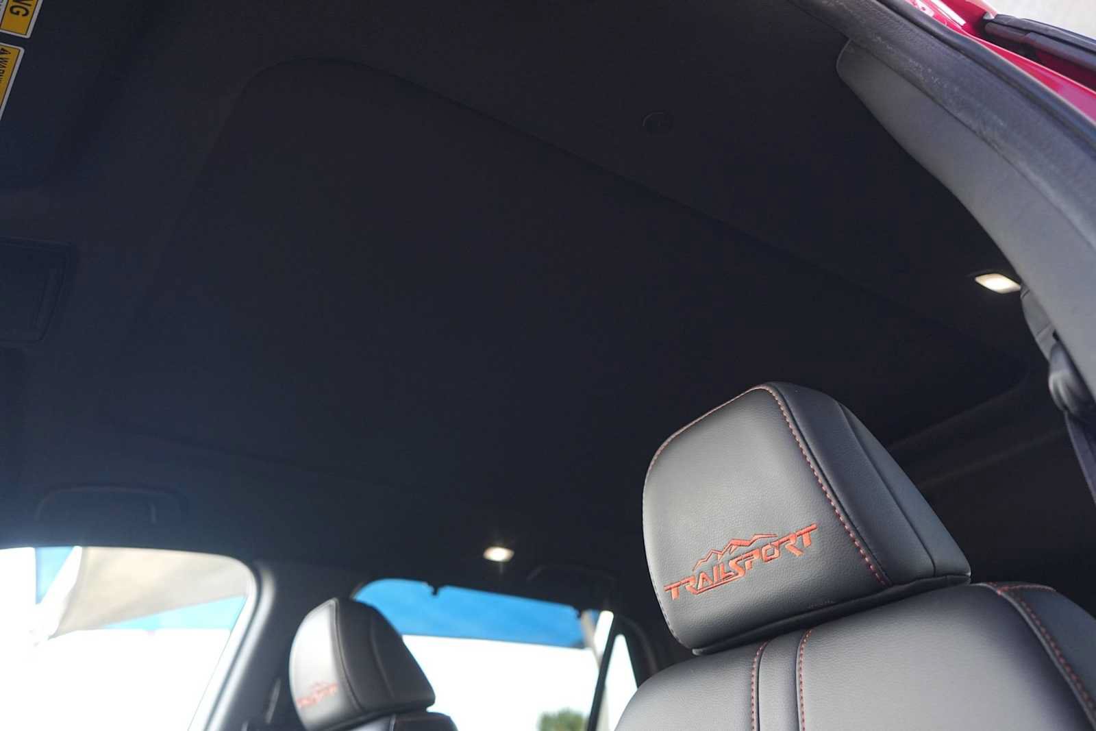 Certified 2025 Honda Pilot TrailSport image 25