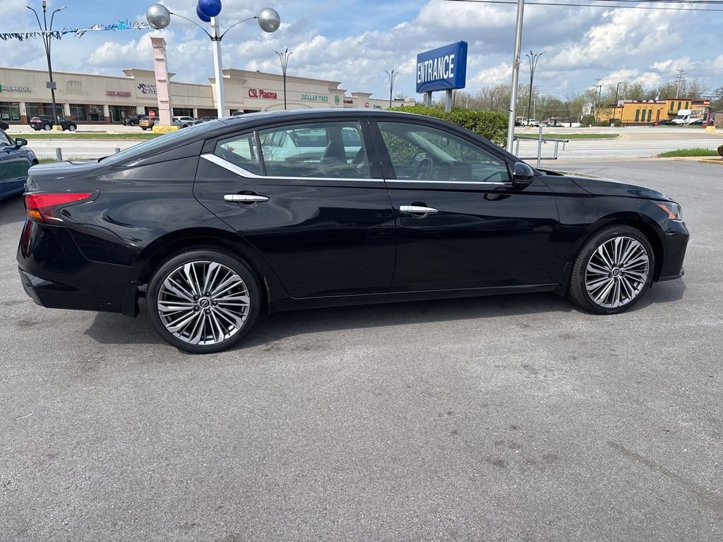 Used 2023 Nissan Altima 2.5 SL image 8
