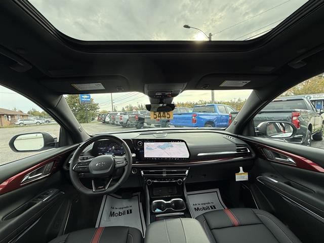 New 2026 Chevrolet Traverse RS w/ LPO, Floor Liner Package image 24