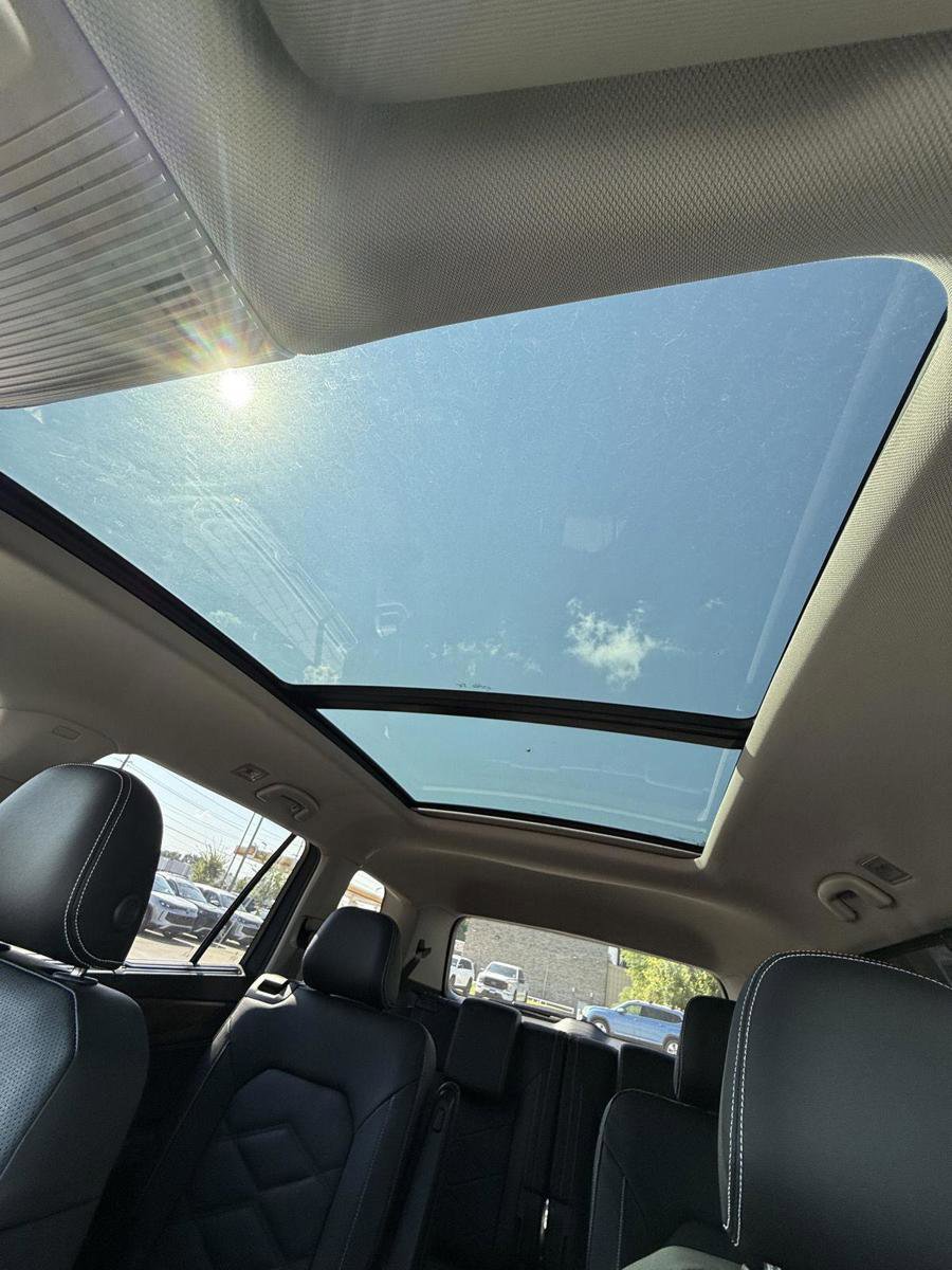 New 2026 Volkswagen Atlas SE image 12