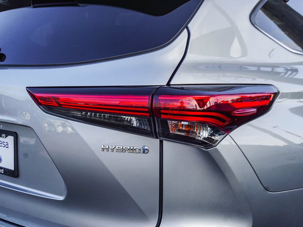 Used 2021 Toyota Highlander Platinum AWD/4WD image 8
