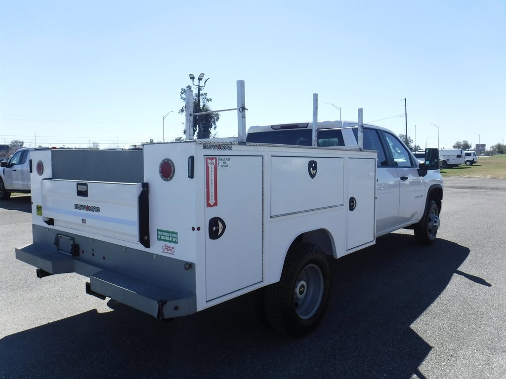 Used 2021 Chevrolet Silverado 3500 W/T w/ WT Convenience Package AWD/4WD image 2