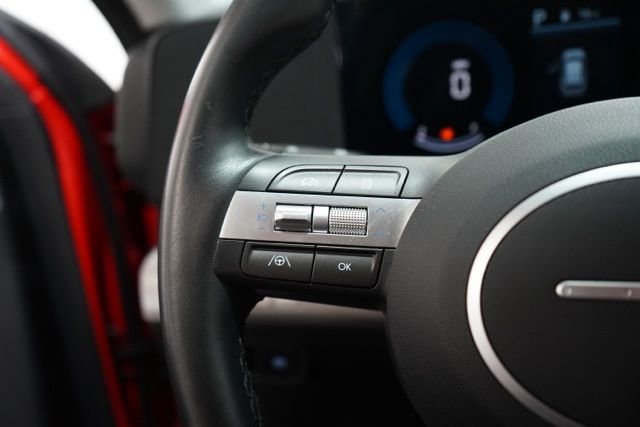 Used 2025 Hyundai Kona SEL FWD image 21