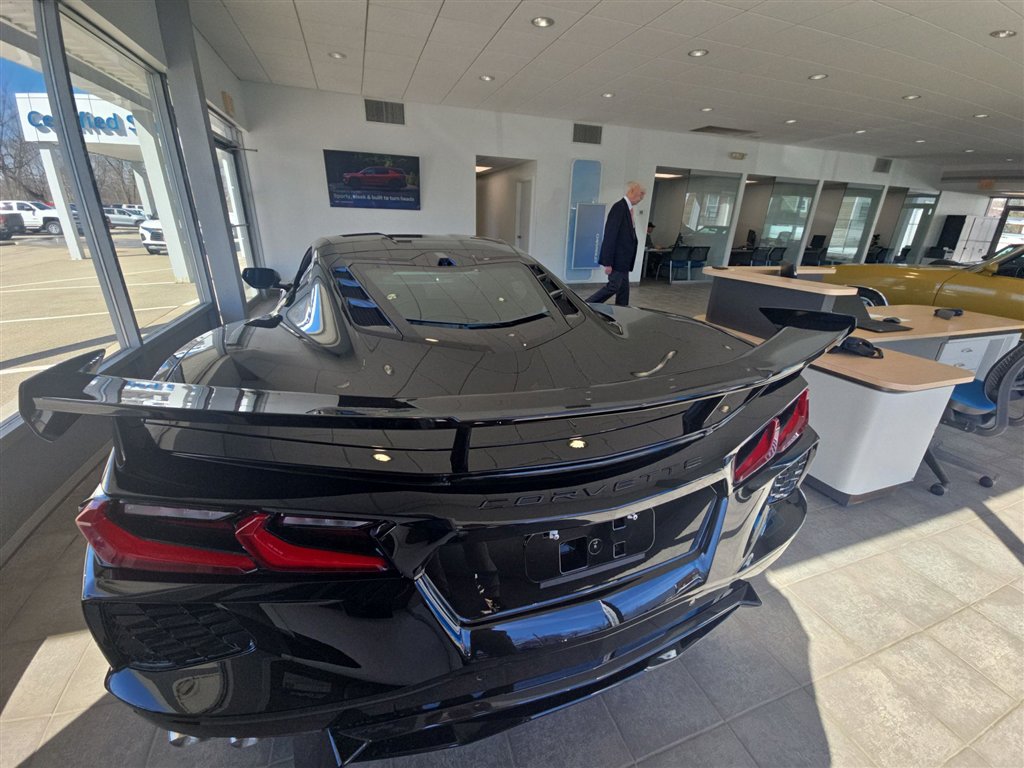 New 2026 Chevrolet Corvette Stingray Coupe w/ 1LT image 25