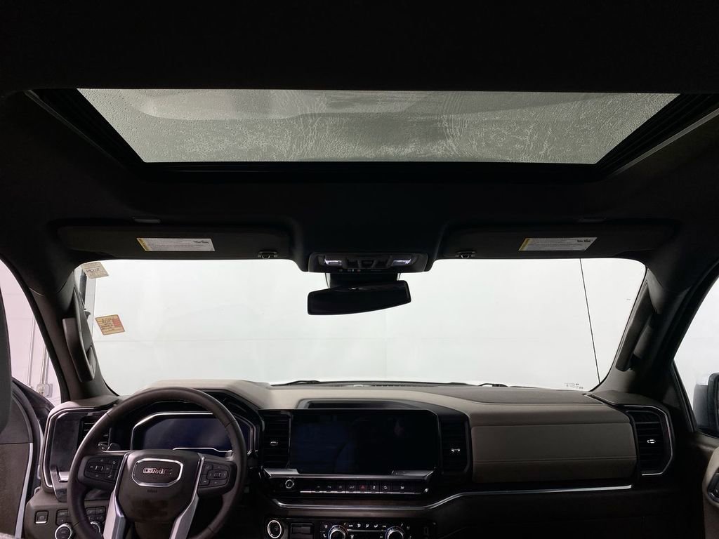 Used 2023 GMC Sierra 1500 SLT w/ SLT Premium Package image 21