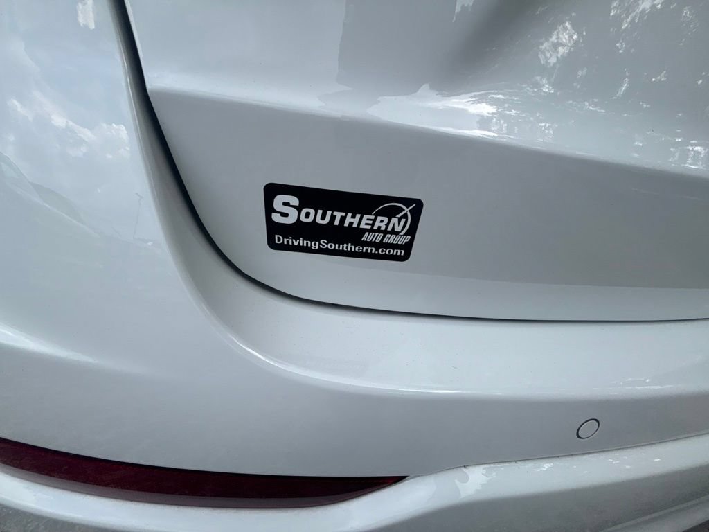 Used 2020 Buick Envision Premium AWD/4WD image 25