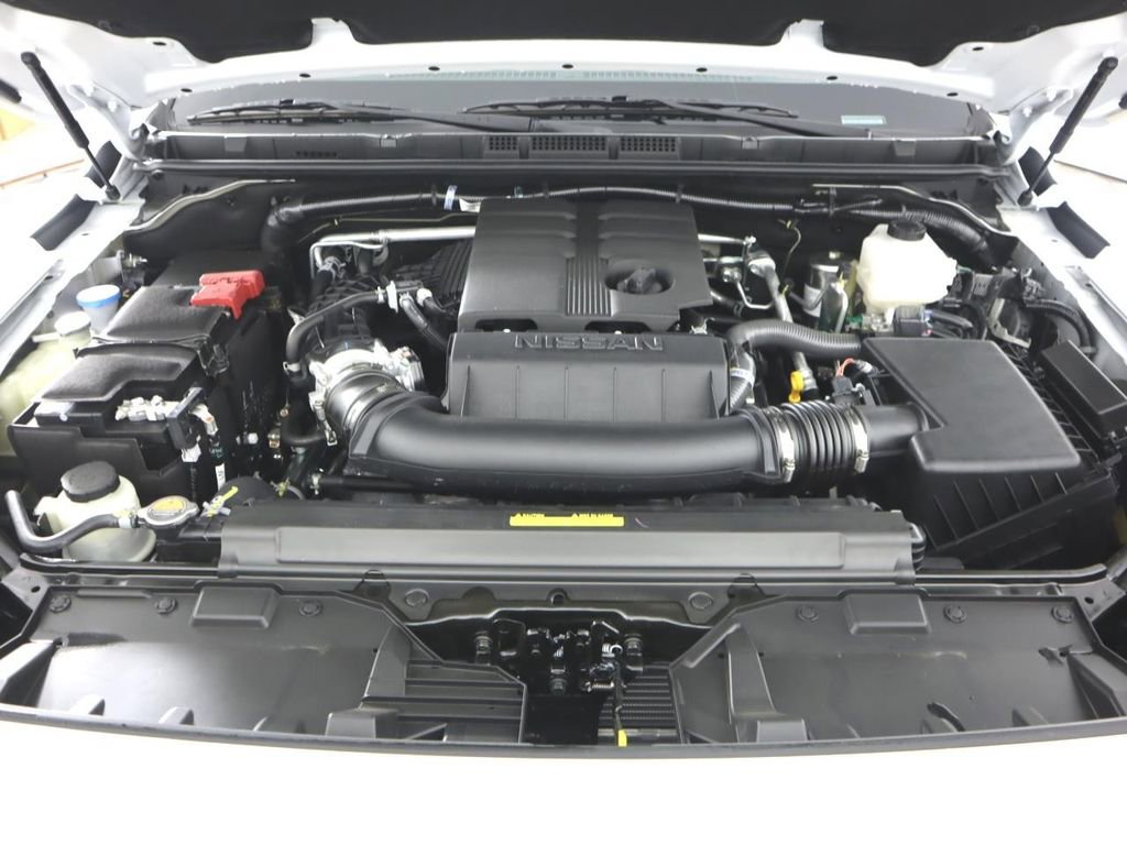 Certified 2024 Nissan Frontier SV w/ SV Convenience Package image 11