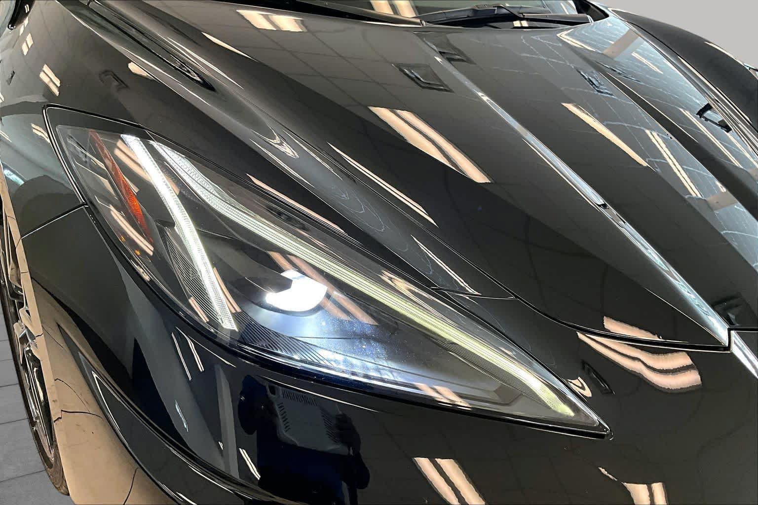 Used 2024 Chevrolet Corvette Stingray Premium Cpe w/ Z51 Performance Package RWD image 23