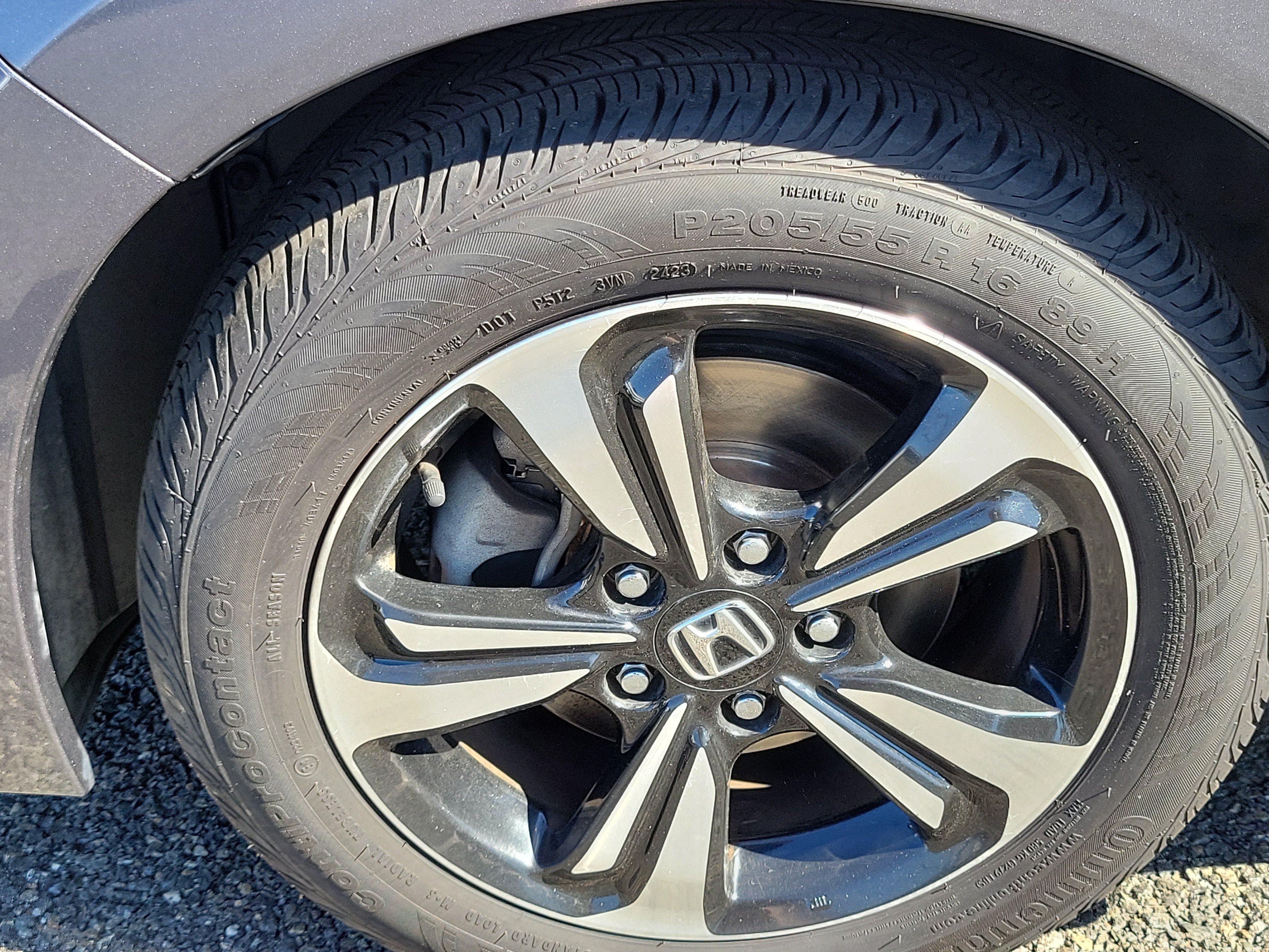 Used 2015 Honda Civic EX image 25