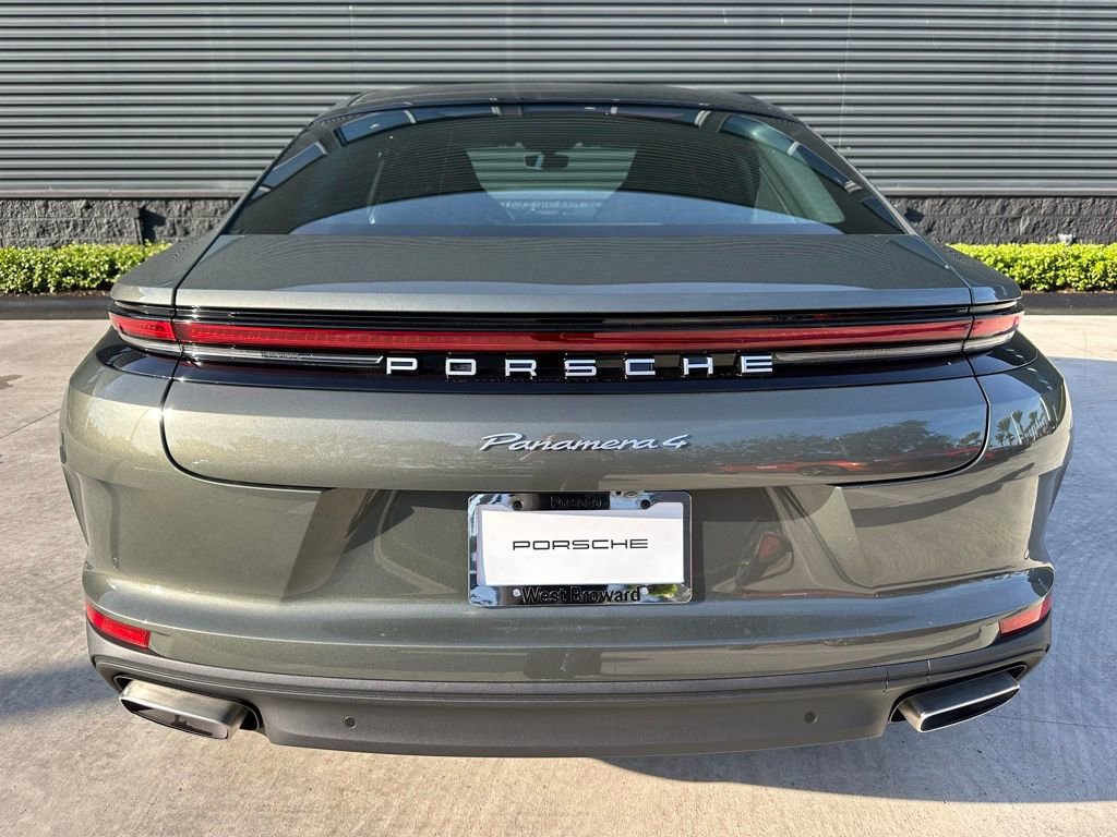 Used 2026 Porsche Panamera RWD image 12