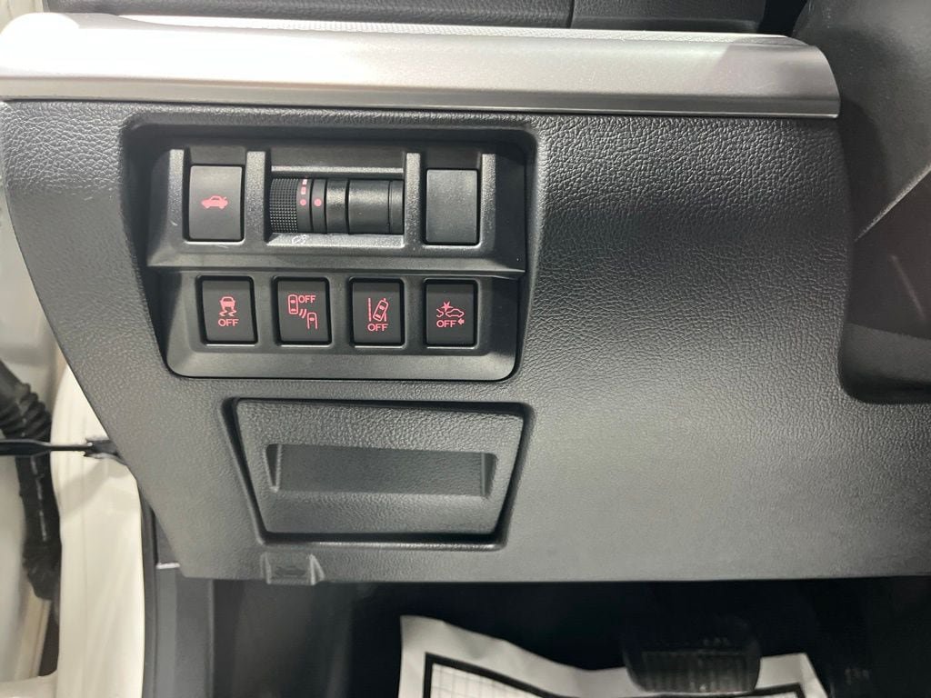 Used 2019 Subaru Legacy 2.5i Premium AWD/4WD image 16