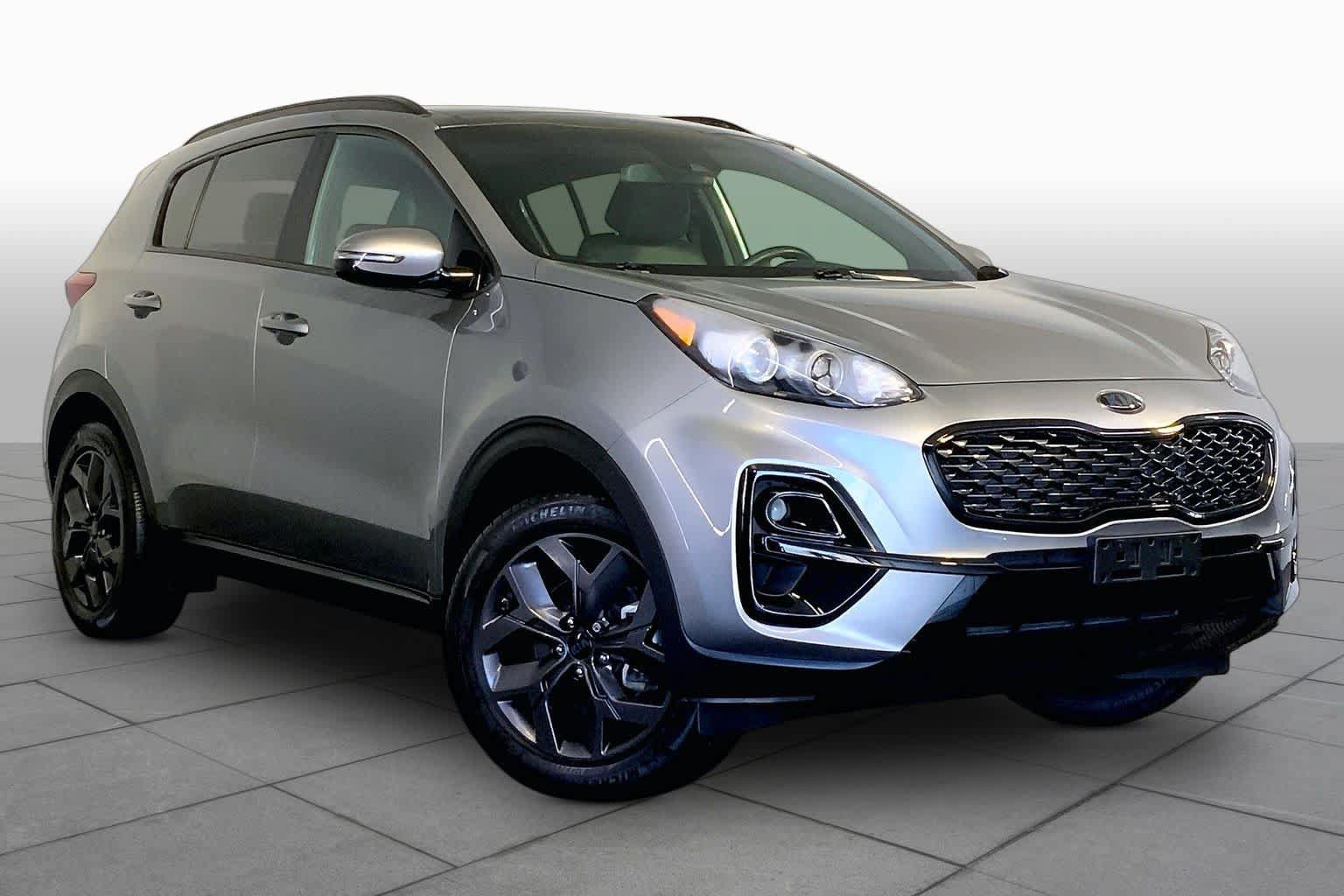 Used 2022 Kia Sportage Nightfall Edition AWD/4WD image 3