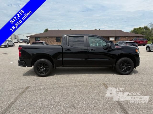 Used 2025 Chevrolet Silverado 1500 RST AWD/4WD image 9