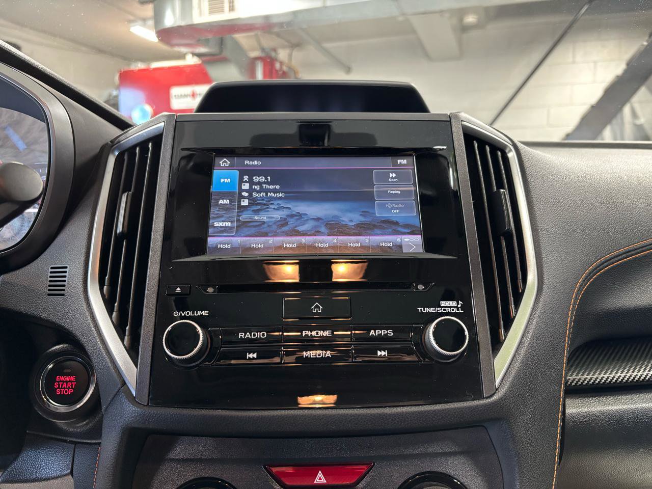 Used 2022 Subaru Crosstrek 2.0i Premium w/ Moonroof Package image 22