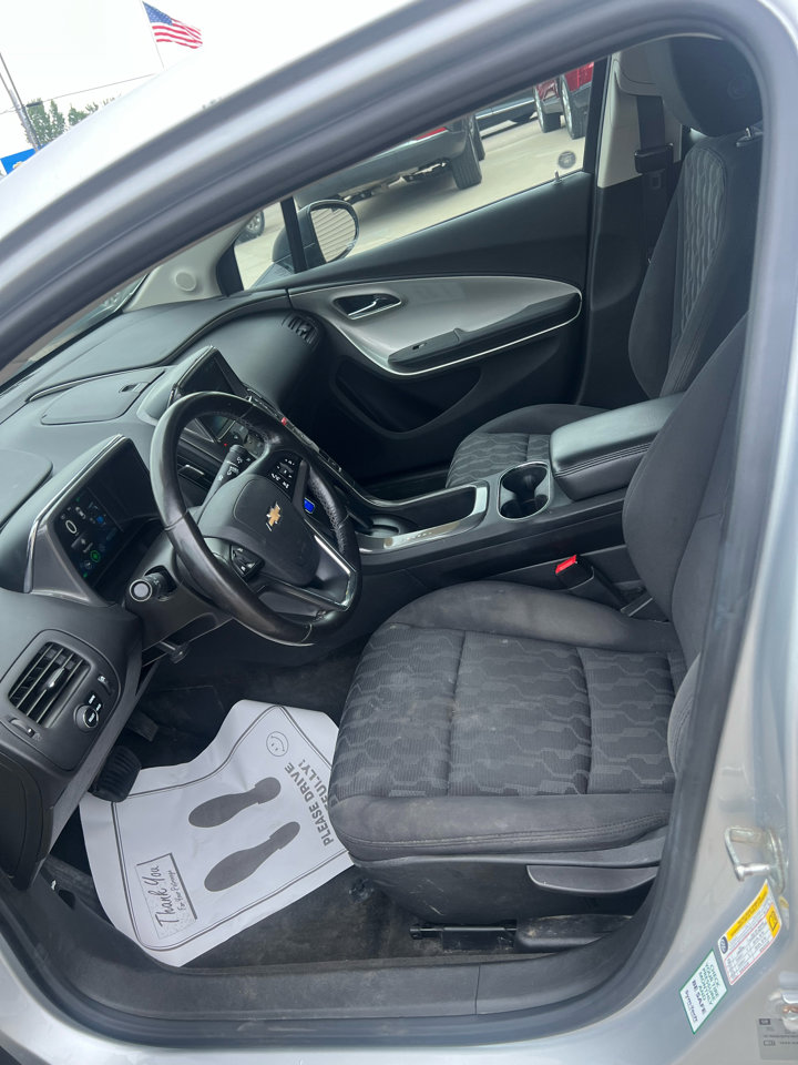 Used 2015 Chevrolet Volt Standard image 9