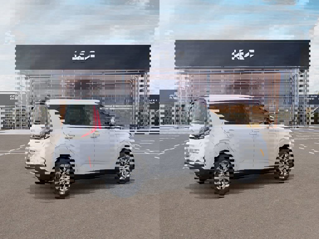 New 2025 Kia Soul LX image 6