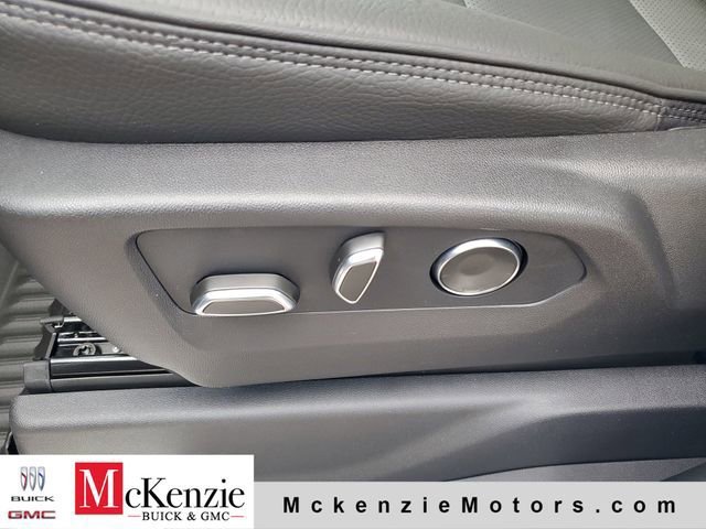 New 2026 GMC Sierra 1500 Denali w/ Technology Package AWD/4WD image 7
